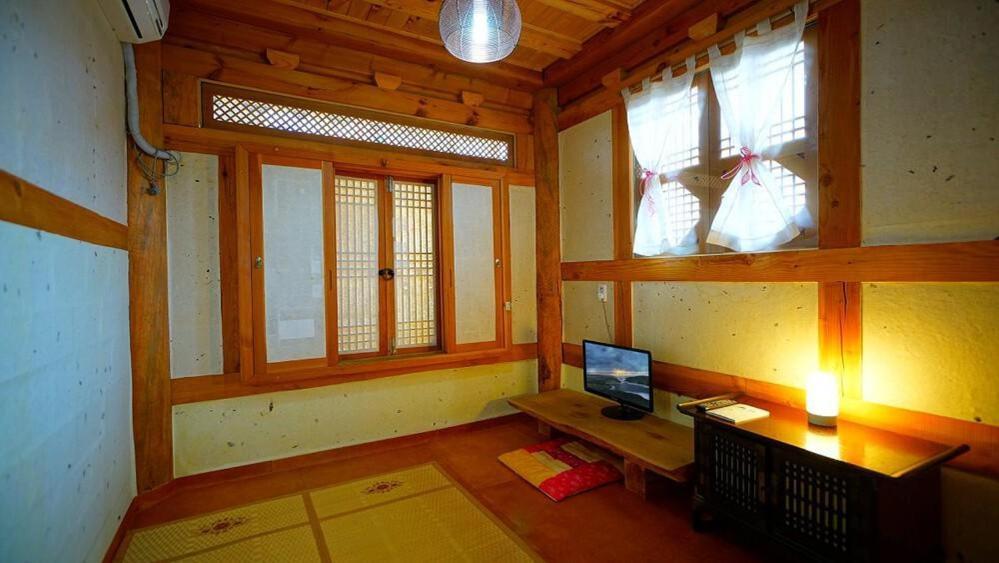Kumwondang Jeonju Hanokstay Buitenkant foto
