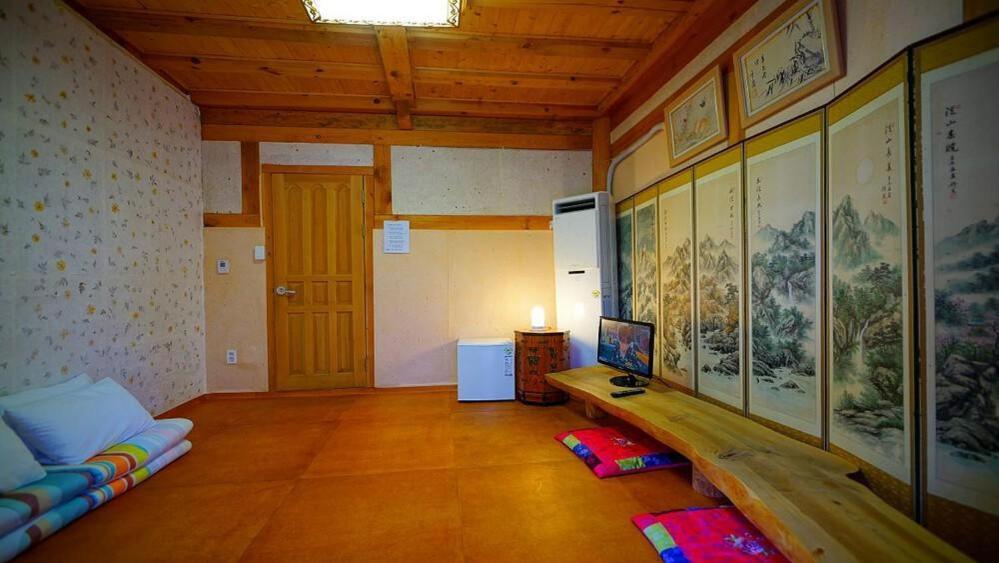 Kumwondang Jeonju Hanokstay Buitenkant foto